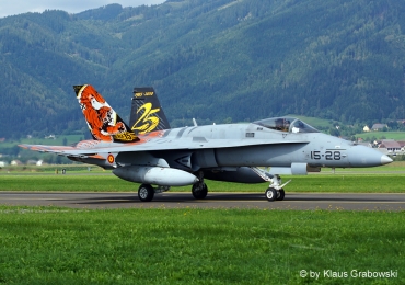 C.15-41 / 15-28 McDonnell Douglas EF-18A Hornet