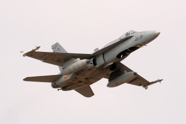 C.15-87 / 46-15 McDonnell Douglas EF-18A Hornet