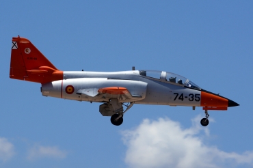 E.25-83 / 74-35 (092) CASA C-101EB Aviojet