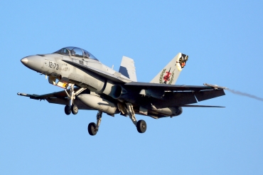 CE.15-10 (0523/B089) McDonnell Douglas EF-18BM Hornet