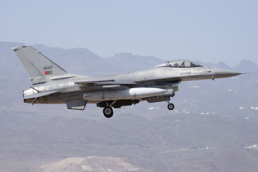 15107 (AA-7) 1994 General Dynamics F-16AM