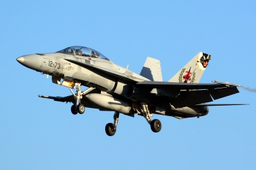 CE.15-10 (0523/B089) McDonnell Douglas EF-18BM Hornet