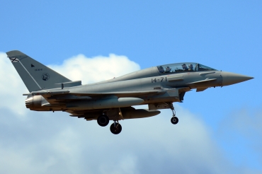 CE.16-12 / 14-71 (ST011) Eurofighter EF-2000 Typhoon T