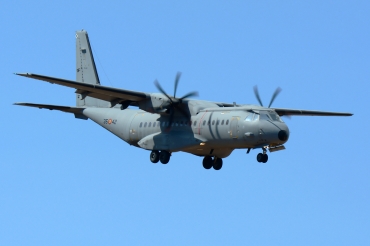 T.21-04 / 35-42 2003 CASA C-295M