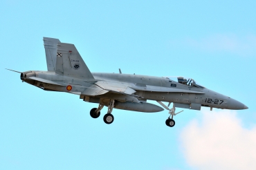 C.15-69 / 12-27 McDonnell Douglas EF-18A Hornet
