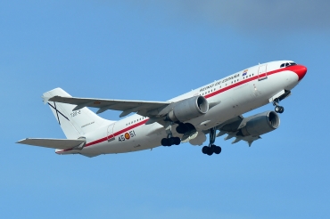 T.22-2 (551) 1990 Airbus A310-304