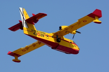 UD.13-28 / 43-28 Canadair CL-215T
