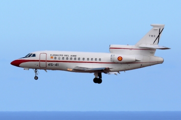T.18-2 (90) 1991 Dassault Falcon 900B