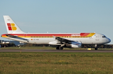 EC-HDO (1099) 1999 Airbus A320-214