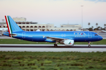 EI-DTN (4143) 2009 Airbus A320-216