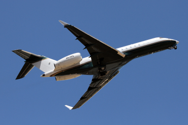 A6-AFE · Bombardier BD-700-1A11 Global 5000 · MLA / LMML
