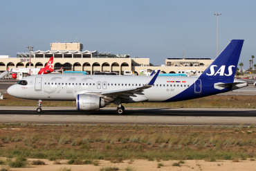 EI-SIT · Airbus A320-251N · MLA / LMML