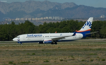TC-SEI (61170) 2015 Boeing 737-8HC WL