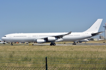 CS-TQM (117) 1995 Airbus A340-313X