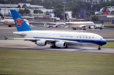 B-6137 (036) 2011 Airbus A380-841