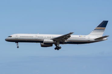 EC-HDS (26252) 1999 Boeing 757-256