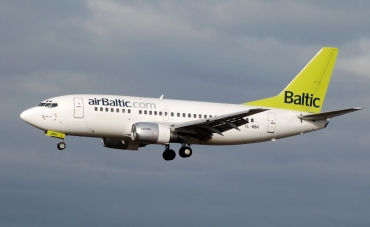YL-BBH (cn 24968) Boeing 737-548