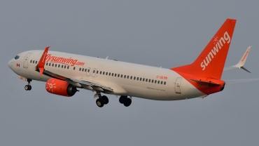 C-GLRN (41353) 2017 Boeing 737-8SH(WL)