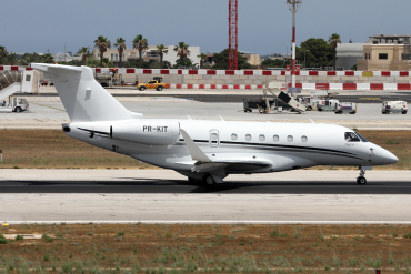 PR-KIT · Embraer EMB-550 Praetor 600 · MLA / LMML