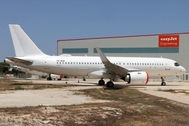 P4-DSH · Airbus A320-251N ACJ · MLA / LMML