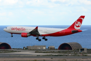 D-ALPF (476) 2002 Airbus A330-223
