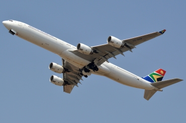 ZS-SNB (cn 0417) Airbus A340-642