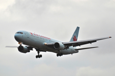 C-GHLA (26387) 1992 Boeing 767-35H(ER)