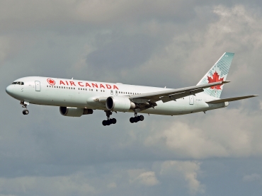 C-GHLT (30850) Boeing 767-333ER