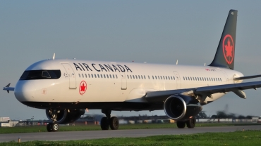 C-GITY (cn 01611) Airbus A321-211