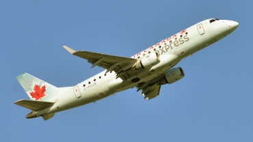 C-FUJA (cn 17000272) Embraer 170-200SU