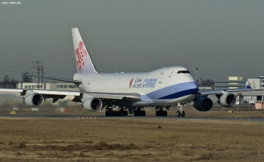 B-18725 (030771) Boeing 747-409F