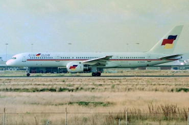 G-FCLC (28166) 1997 Boeing 757-28A