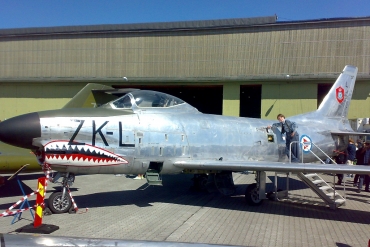 41266 (213-36) 1954 North American F-86K Sabre
