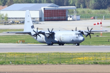 5699 (382-5699) 2008 Lockheed Martin C-130J-30 Hercules