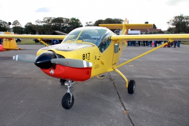 817 (15-817) Saab MFI-15 Safari