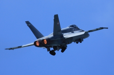 J-5009 (1343/SFC009) McDonnell Douglas F/A-18C Hornet