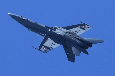 J-5009 (1343/SFC009) McDonnell Douglas F/A-18C Hornet