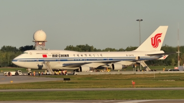B-2472, (cn 30158), Boeing 747-4J6