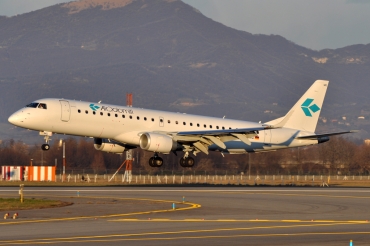 D-AEMG (19000404) 2011 Embraer 190-100LR