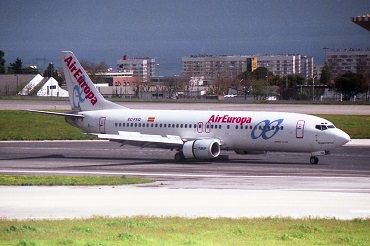 EC-FXQ (cn 24707) Boeing 737-4Q8