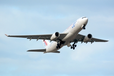 EC-KOM (cn 0931) Airbus A330-202