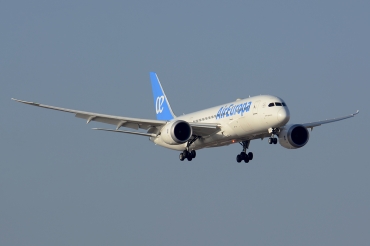 EC-MIH (cn 36413) Boeing 787-8