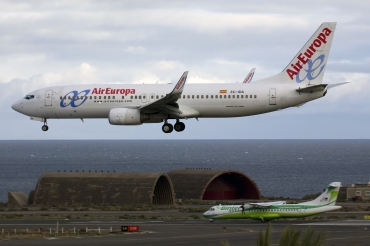EC-IDA (cn 32773) Boeing 737-86Q