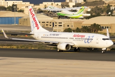 EC-JBL (33974) 2004 Boeing 737-85P(WL)