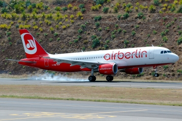 HB-IOP (4187) 2010 Airbus A320-214