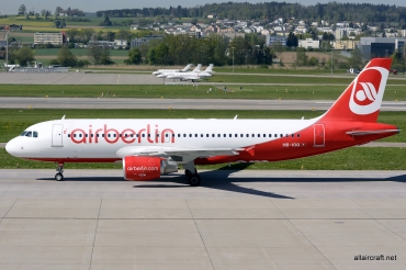 HB-IOQ, (cn 3422), Airbus A320-214