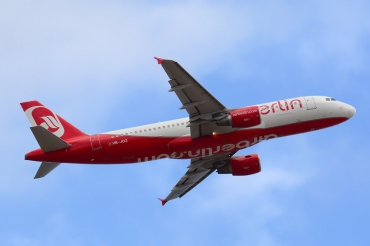 HB-JOZ (4631) 2011 Airbus A320-214