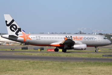 VH-VGU (4245) 2010 Airbus A320-232
