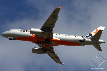 VH-VGU, (cn 4245), Airbus A320-232
