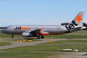 VH-VQE, (cn 3495), Airbus A320-232
